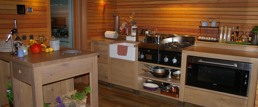 moderna hrastova kuhinja modern style oak kitchen
